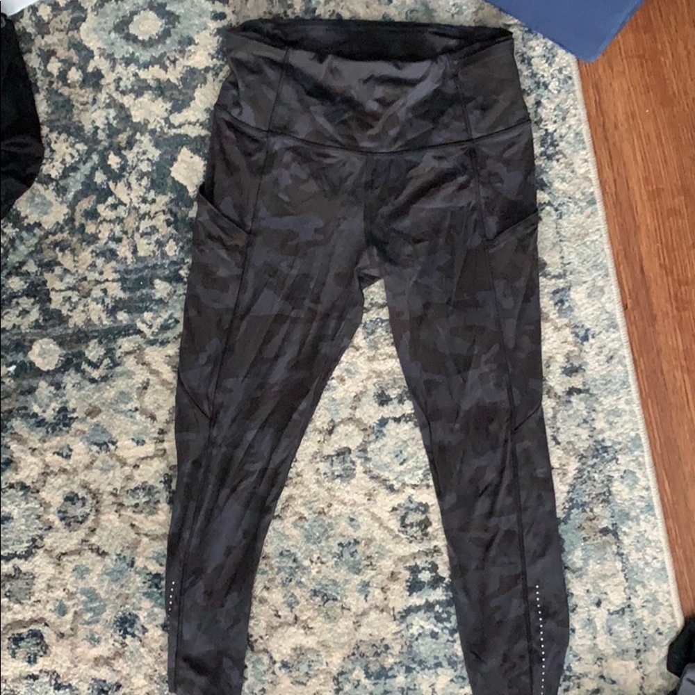 Lululemon Fast and Free Tights 19 inch crop